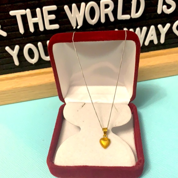 Dainty Heart Necklace - Picture 2 of 4